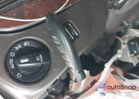 2016 Chrysler Town & Country Limited Platinum z USA, uszkodzony, nr VIN 2C4RC1GG9GR134013